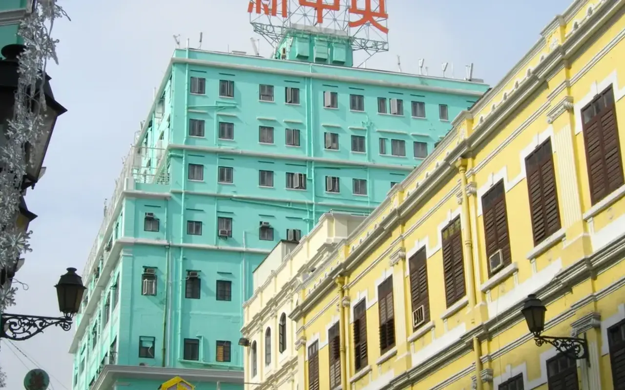 main photo